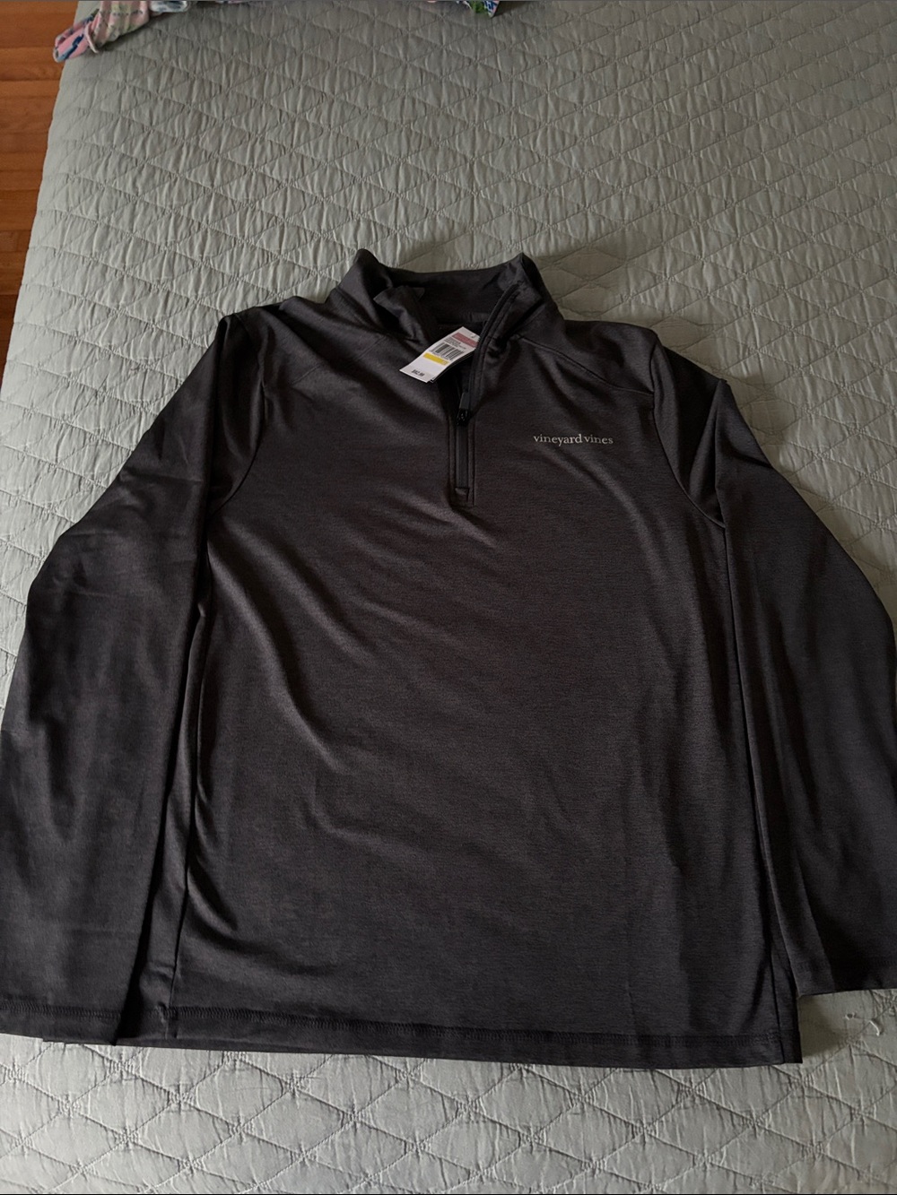 Vineyard Vines Performance Men’s Med Long-Sleeve Quarter Zip NWT